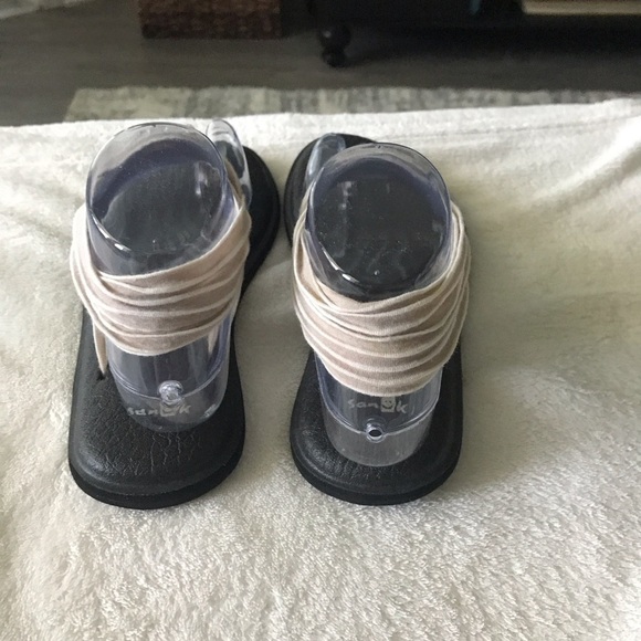 Sanuk fabric wrapped sandals cream & white size 7 - Picture 3 of 6